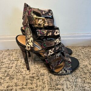 Steve Madden Prefixx Multi-Colored Snakeskin Print Strappy Peep Toe Heels Size 8